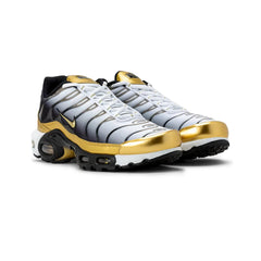 air_max_tn_plus_white_black_metallic_gold_2020_2