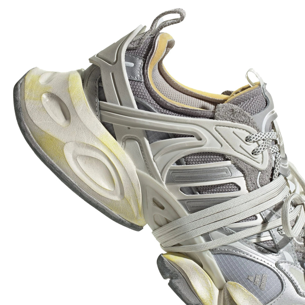 adidas_xlg_runner_deluxe_grey_metallic_silver_2025_8