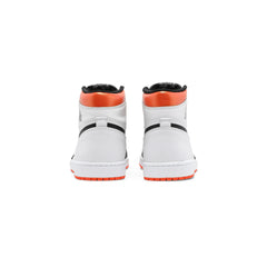 Air-Jordan-1-High-‘Electro-Orange’-4