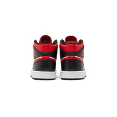 Air-Jordan-1-Mid-Bred-Toe-GS-2022-4