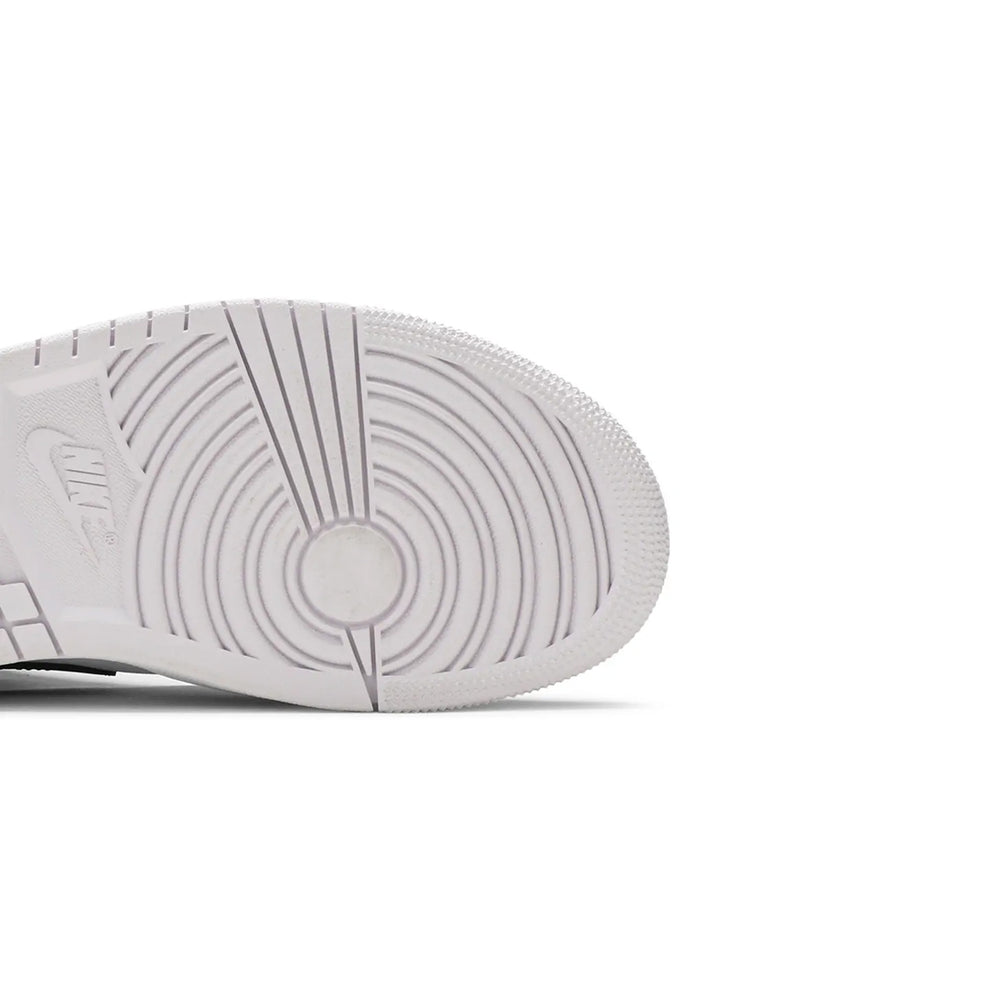 Air-Jordan-1-Mid-‘Barely-Rose’-Womens-(2021)-sole-close-up