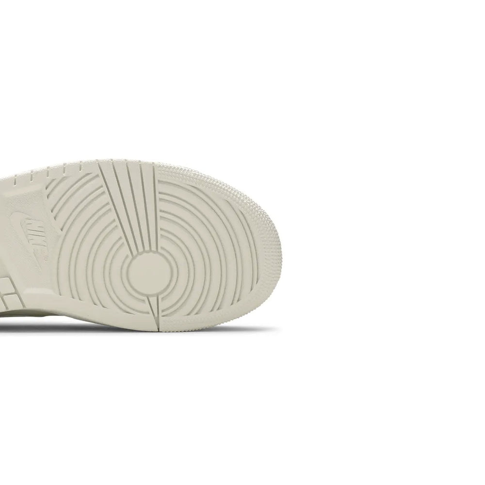 Air-Jordan-1-Mid-‘To-My-First-Coach’-W-sole-close-up