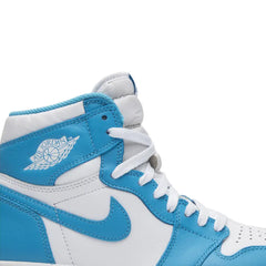 Air-Jordan-1-Retro-High-OG-‘UNC’-(2015)-6