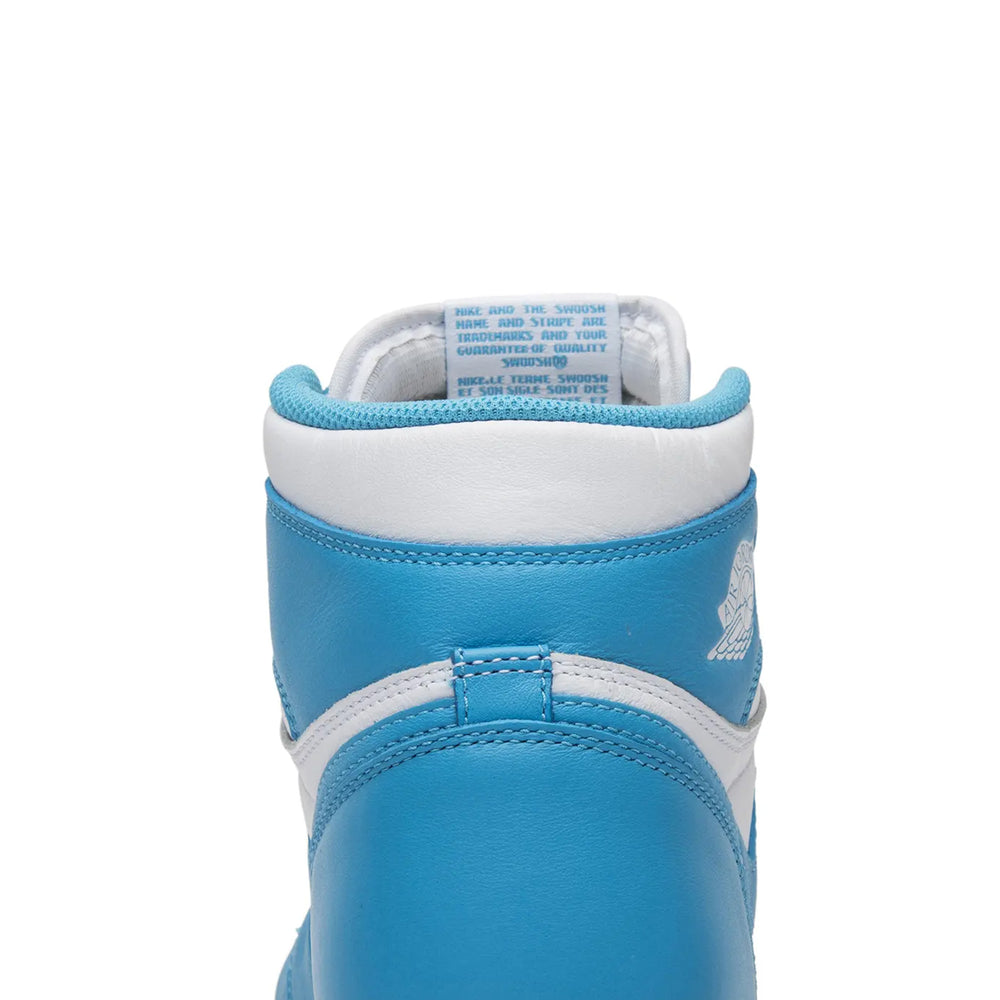 Air-Jordan-1-Retro-High-OG-‘UNC’-(2015)-7