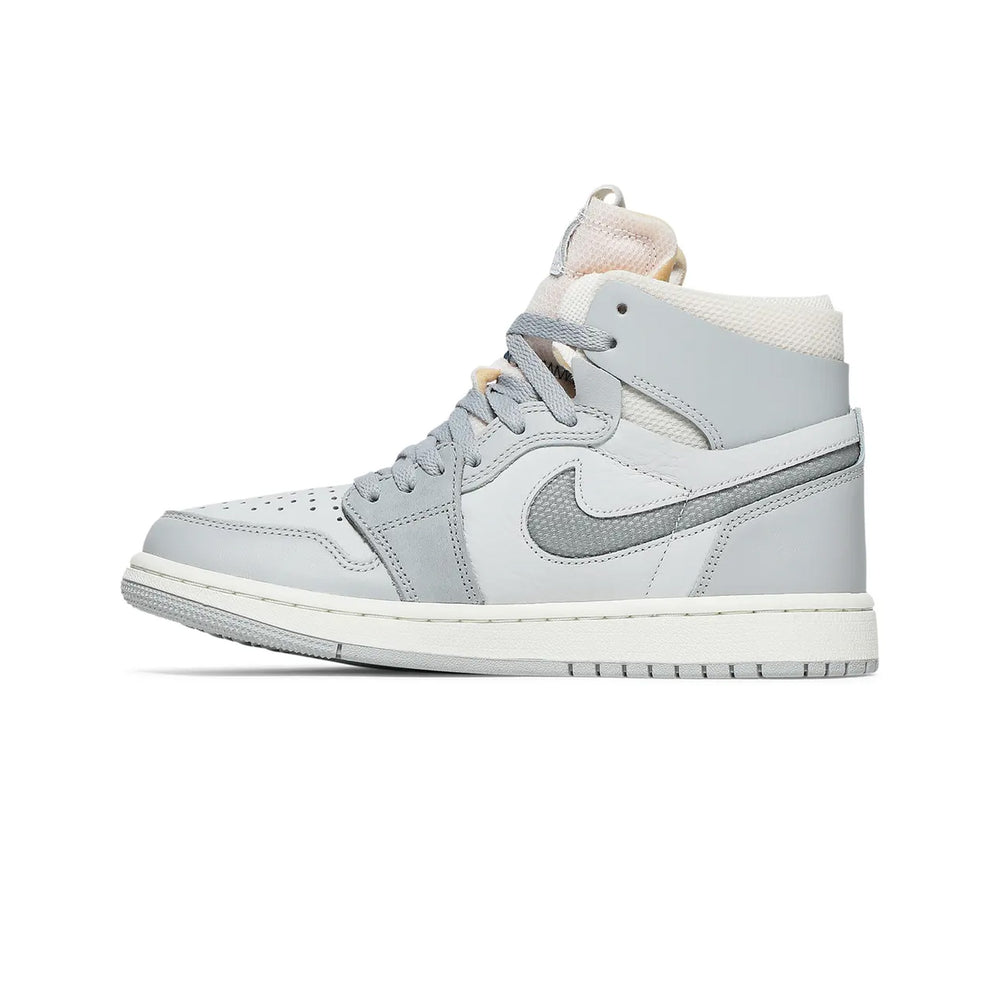 Air-Jordan-1-Zoom-CMFT-‘Photon-Dust’-side-2