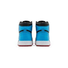 Air-Jordan-1-'Chicago-To-UNC'-W-back