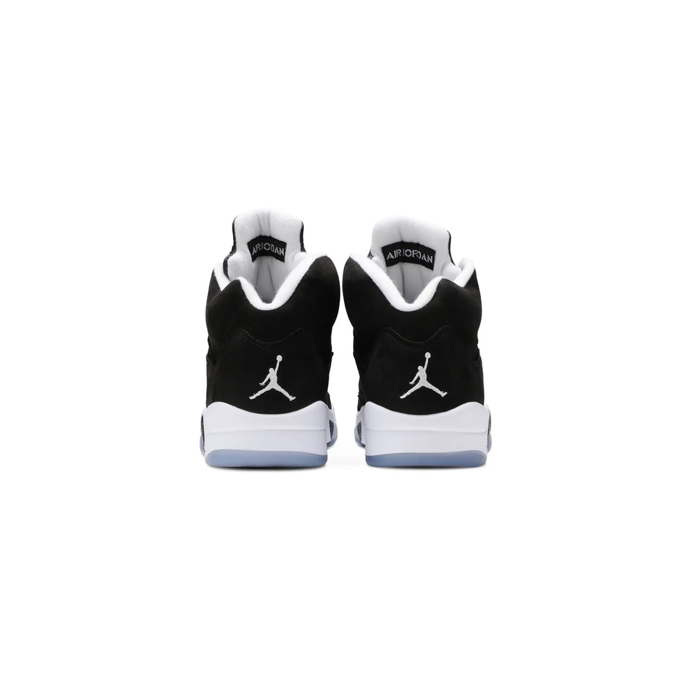 Air-Jordan-5-‘Oreo’-(2021)-back