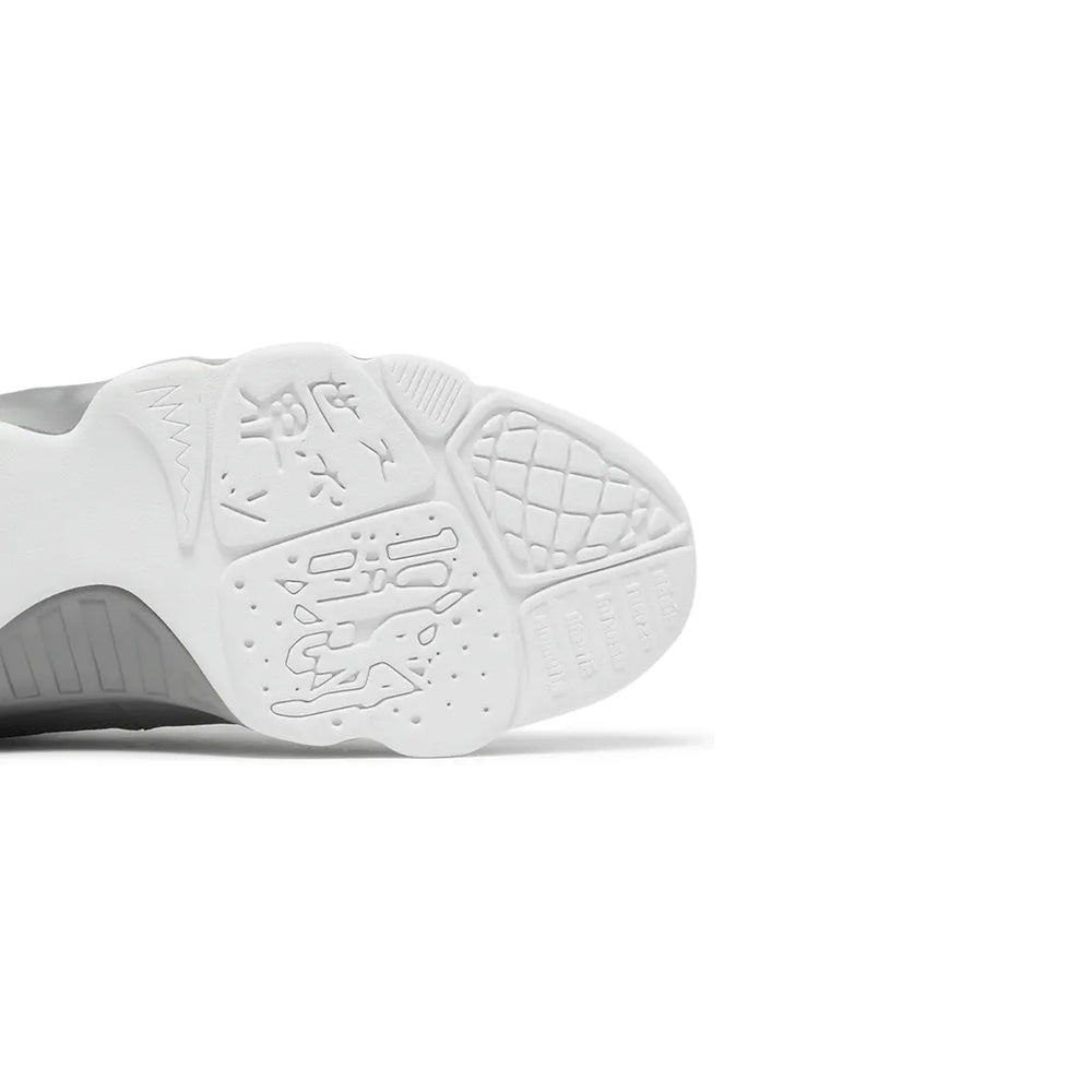 Air-Jordan-9-Retro-‘Particle-Grey’-(2022)-sole-close-up