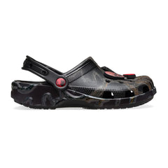 crocs_classic_clog_x_stranger_things_black_red_2025_1