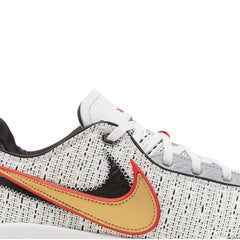 NIKE-LeBron-20-‘The-Debut’-(2022)-6