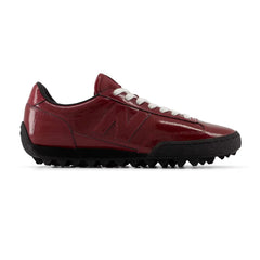 new_balance_gator_run_shadow_red_2026_1
