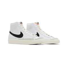 Nike-Blazer-Mid-77-Vintage-W-(New)-2