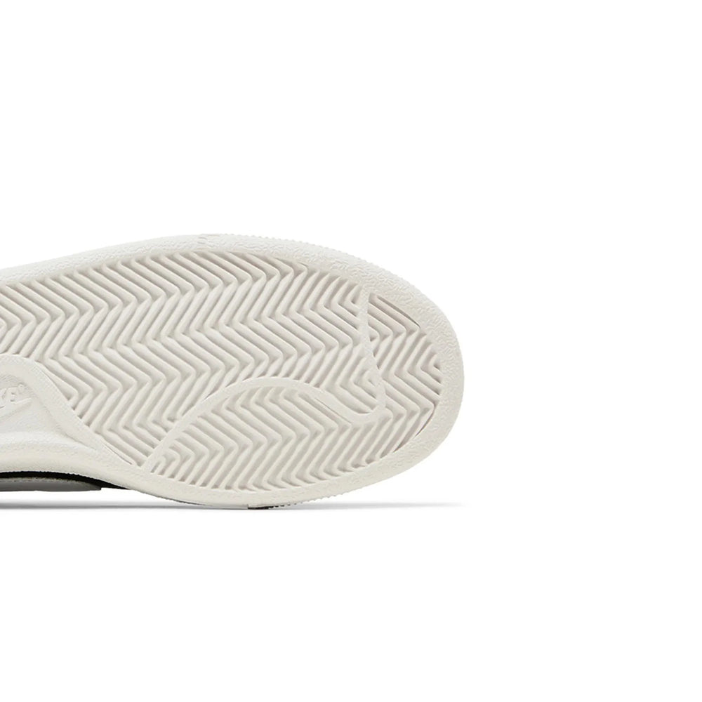 nike_court_royale_black_8