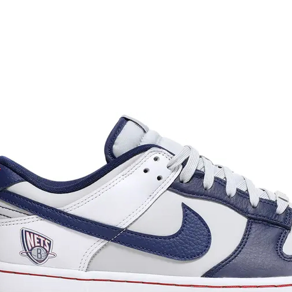 Nike-Dunk-Low-EMB-NBA-75th-Anniversary-‘Brooklyn-Nets’-(2021)-6