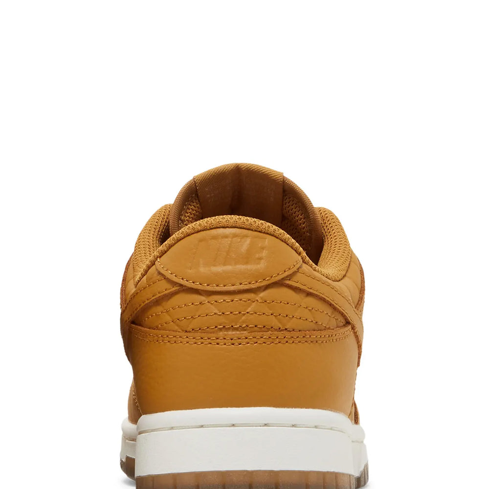 Nike-Dunk-Low-Quilted-Wheat-W-2022-7