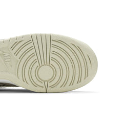 Nike-Dunk-Low-SP-‘City-Market’-(2021)-sole-close-up