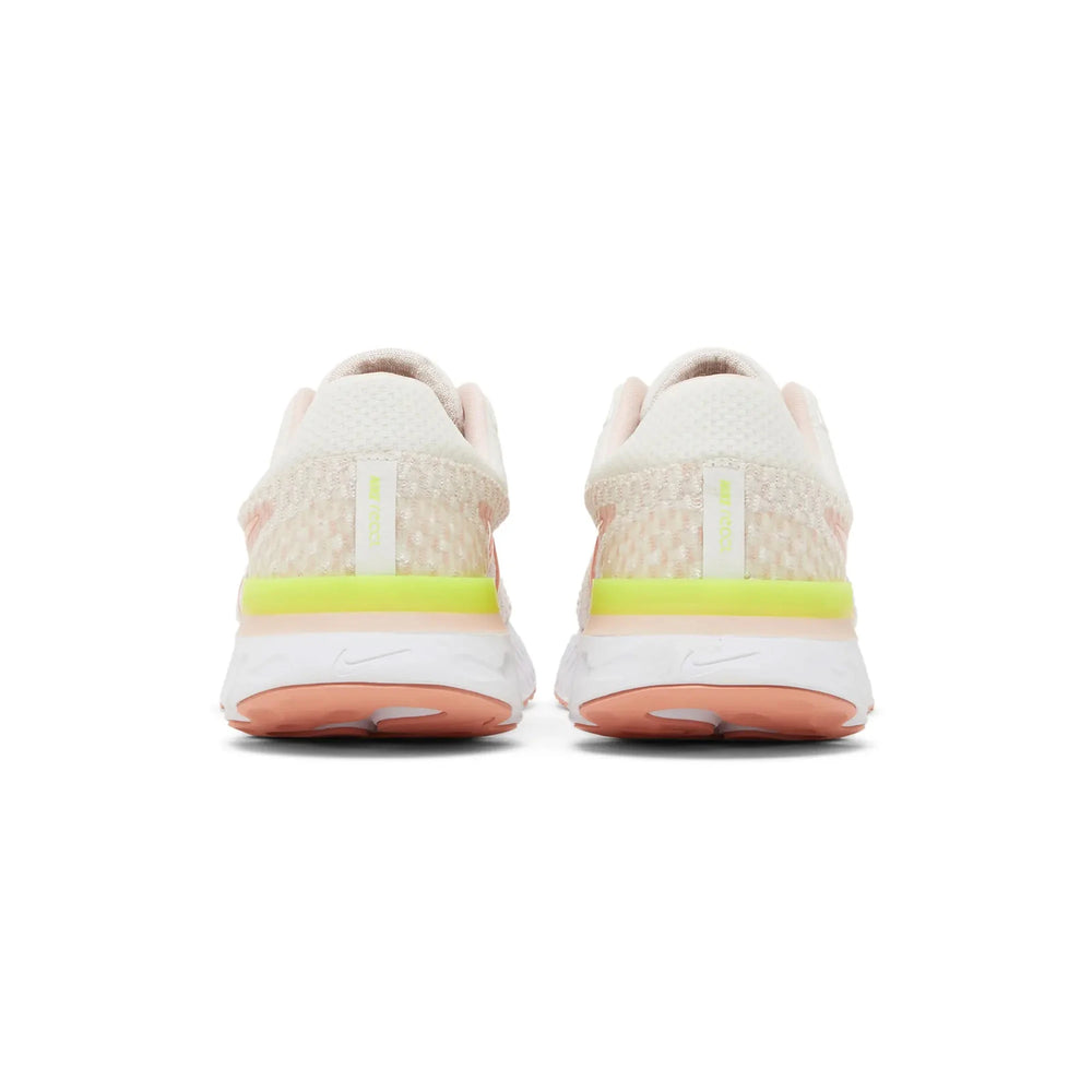 nike_react_infinity_run_flyknit_3_sail_light_madder_root_womens_2022_4