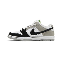 Nike-SB-Dunk-Low-‘Chlorophyll’-(2022)-3