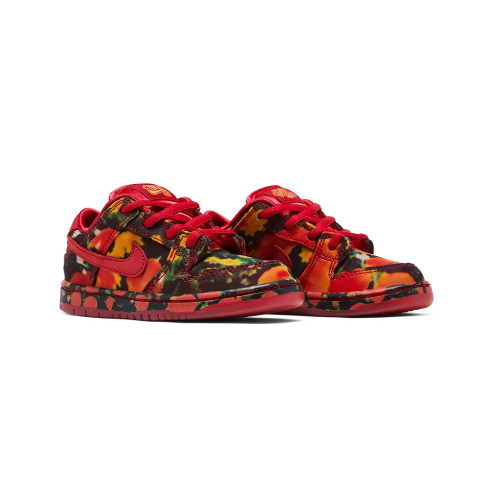 Nike-SB-Dunk-Low-‘The-Wizard-of-Oz-Poppy-Field’-TD-(2024)-2
