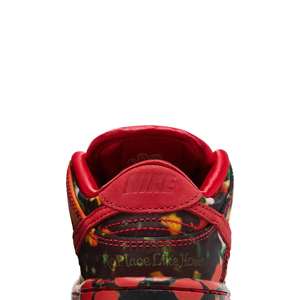 Nike-SB-Dunk-Low-‘The-Wizard-of-Oz-Poppy-Field’-TD-(2024)-9