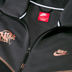 nike_sportswear_tech_fleece_x_central_cee_full_zip_hoodie_black_metallic_red_bronze_2024_3