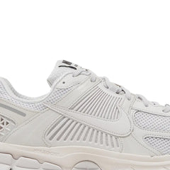 Nike-Zoom-Vomero-5-SP-‘Vast-Grey’-(2022)-7