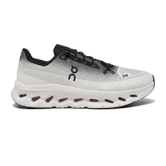 on_running_cloudtilt_white_black_2025_1