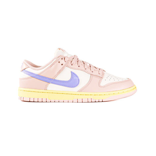 Nike Dunk Low 'Pink Oxford' Women's (2022)