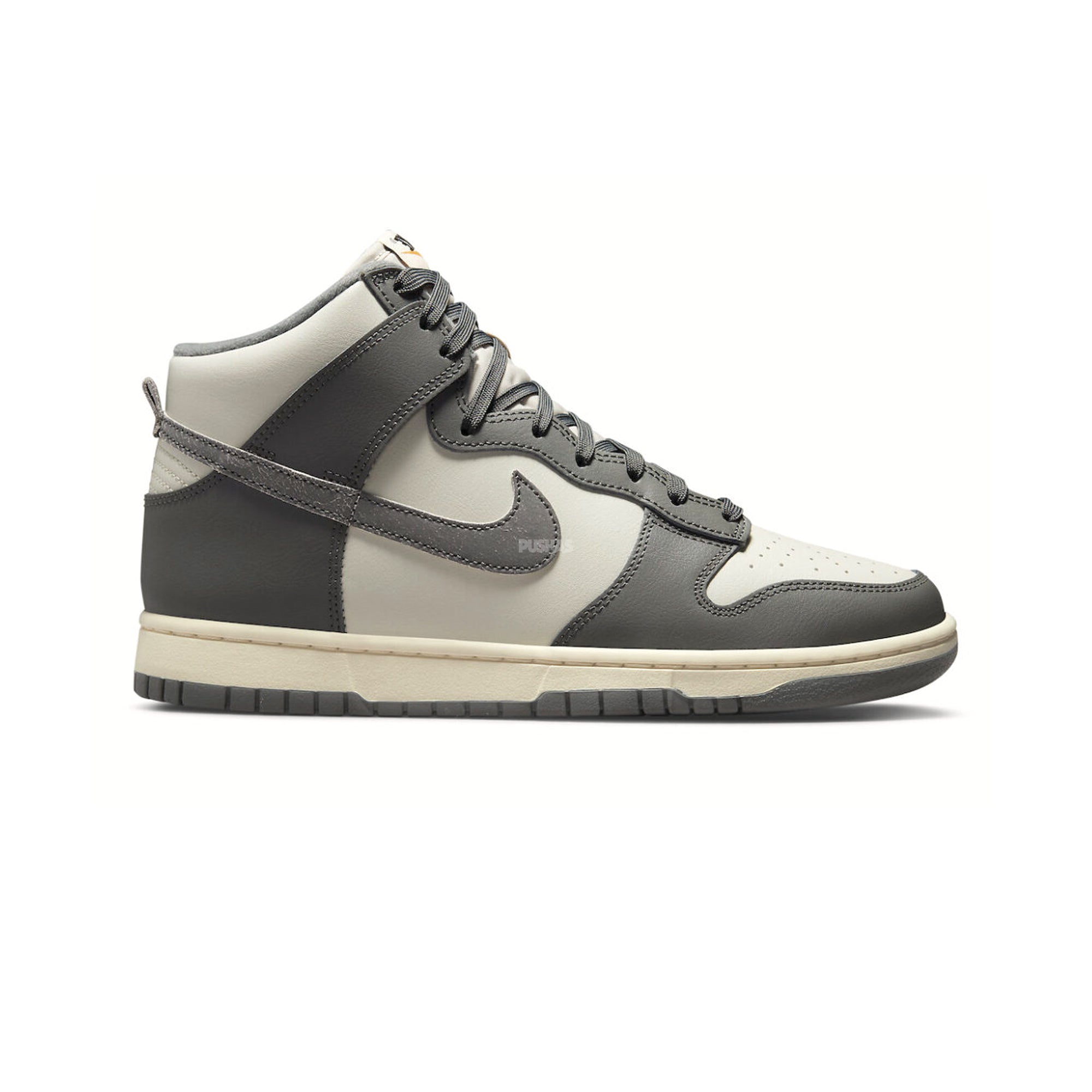 Nike-Dunk-High-Vintage-Light-Bone-Grey-2022