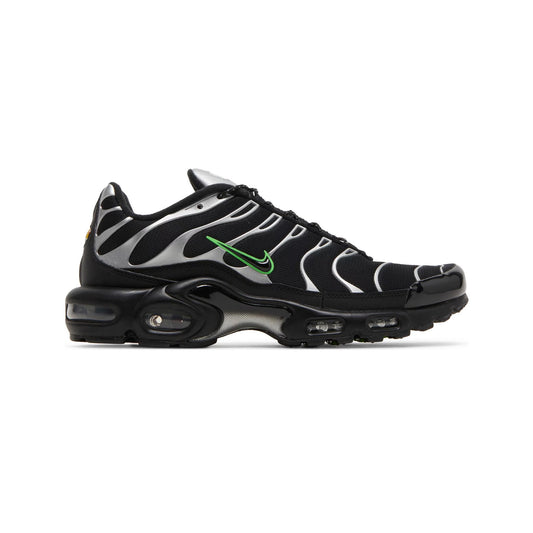 Air Max TN Plus 'Black Silver Green Strike' (2021)