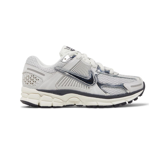 Zoom Vomero 5 'Photon Dust Metallic Silver' W (2023)