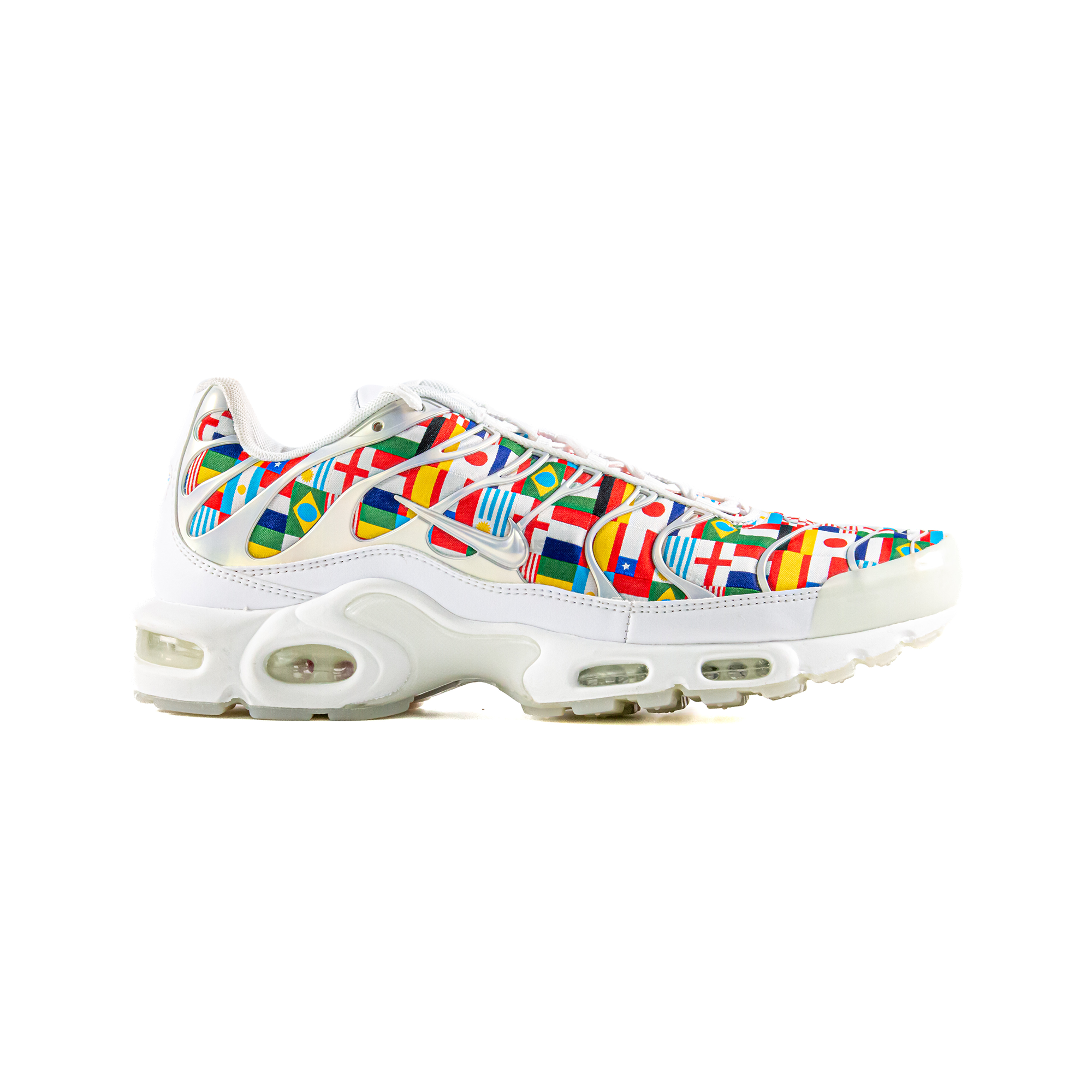 Nike-Air-Max-Plus-TN-NIC-World-Cup-2018-Flag-Pack-2018