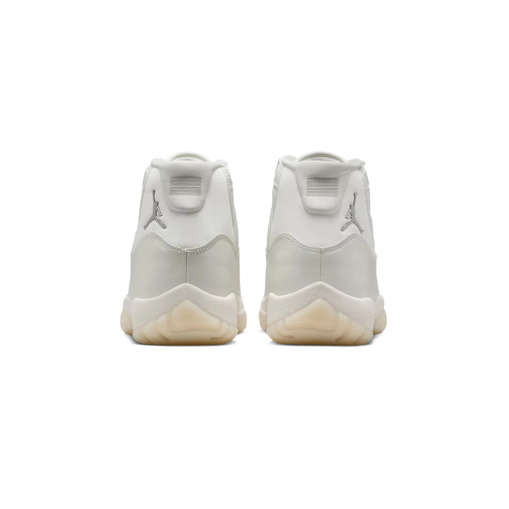 air_jordan_11_retro_pearl_womens_2025_13