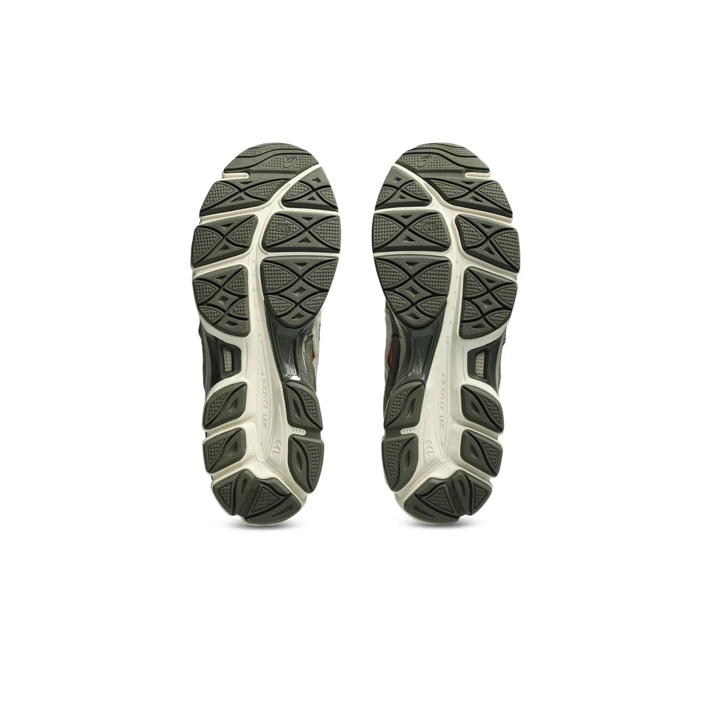 asics_gel_nyc_cream_irvine_2025_8