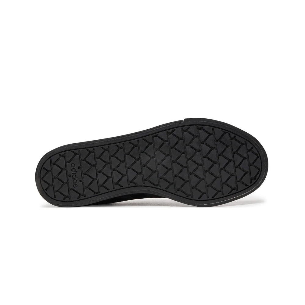 adidas_daily_40_core_black_carbon_11