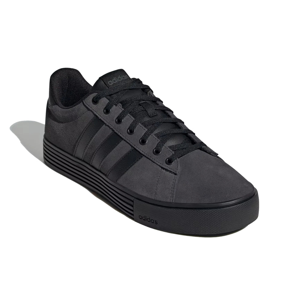 adidas_daily_40_core_black_carbon_8