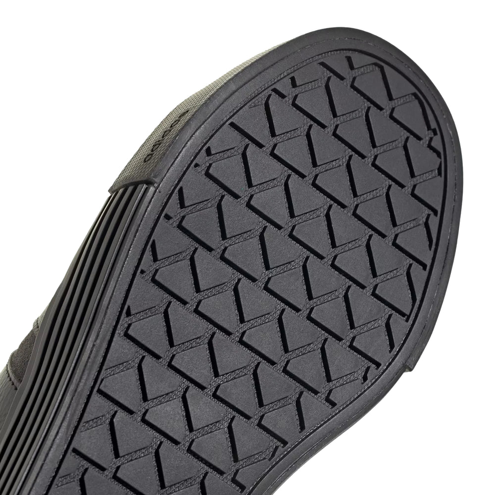 adidas_daily_40_core_black_carbon_9