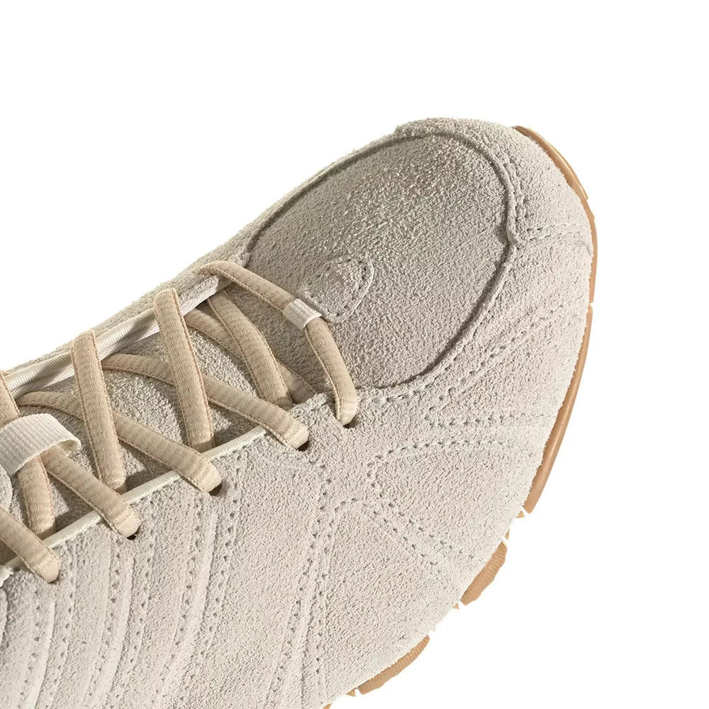 adidas_ghost_sprint_off_white_sand_strata_womens_2026_4