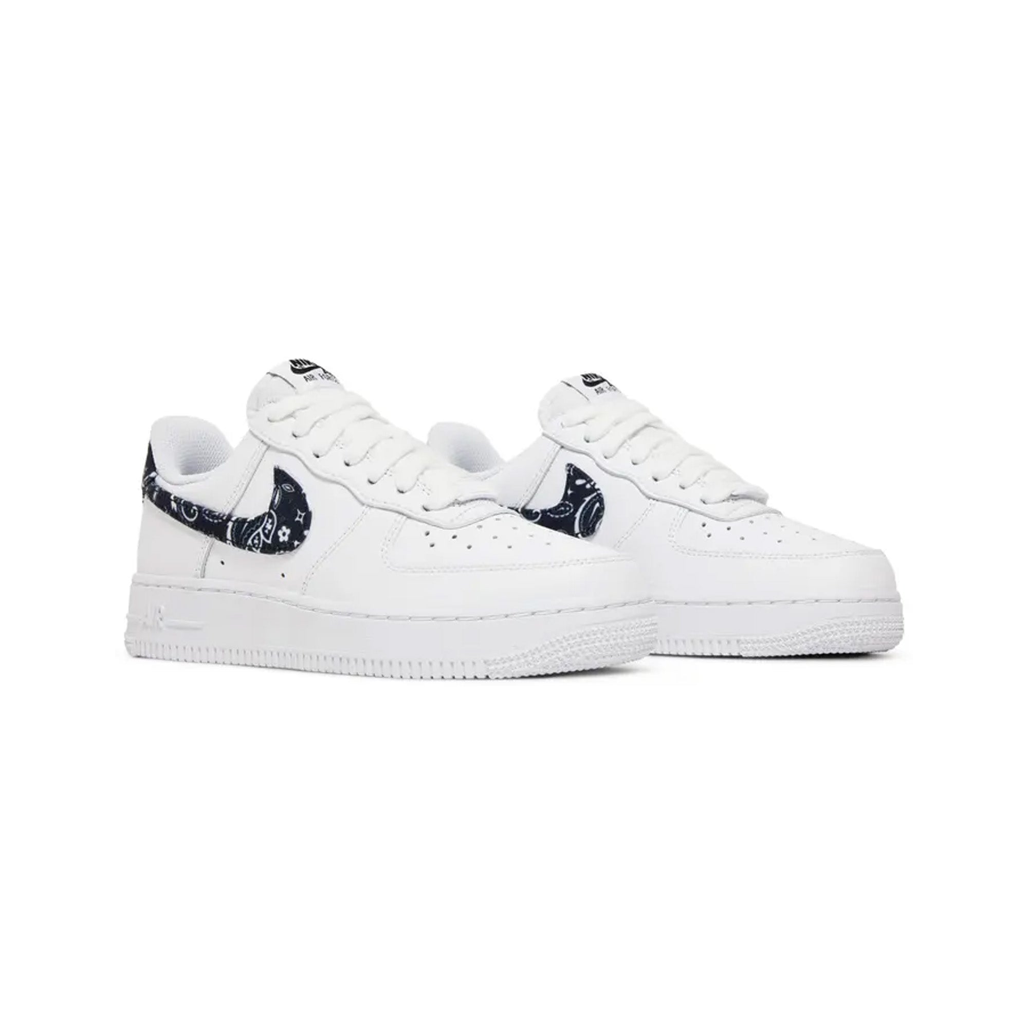 Air-Force-1-Low-’07-‘White-Black-Paisley’-W-(2021)-2