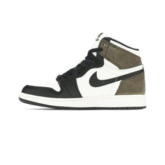 Air-Jordan-1-High-‘Dark-Mocha’-GS-side-2