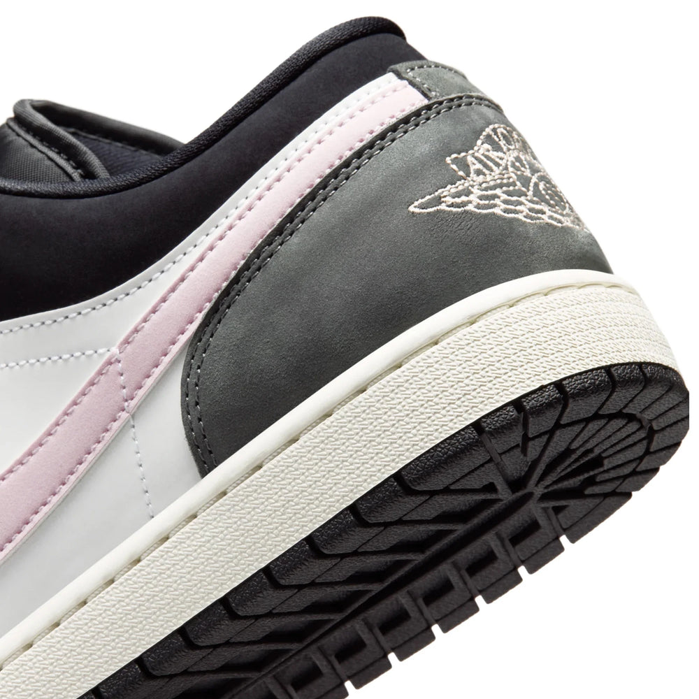 air_jordan_1_low_se_black_iced_carmine_iron_grey_2026_7
