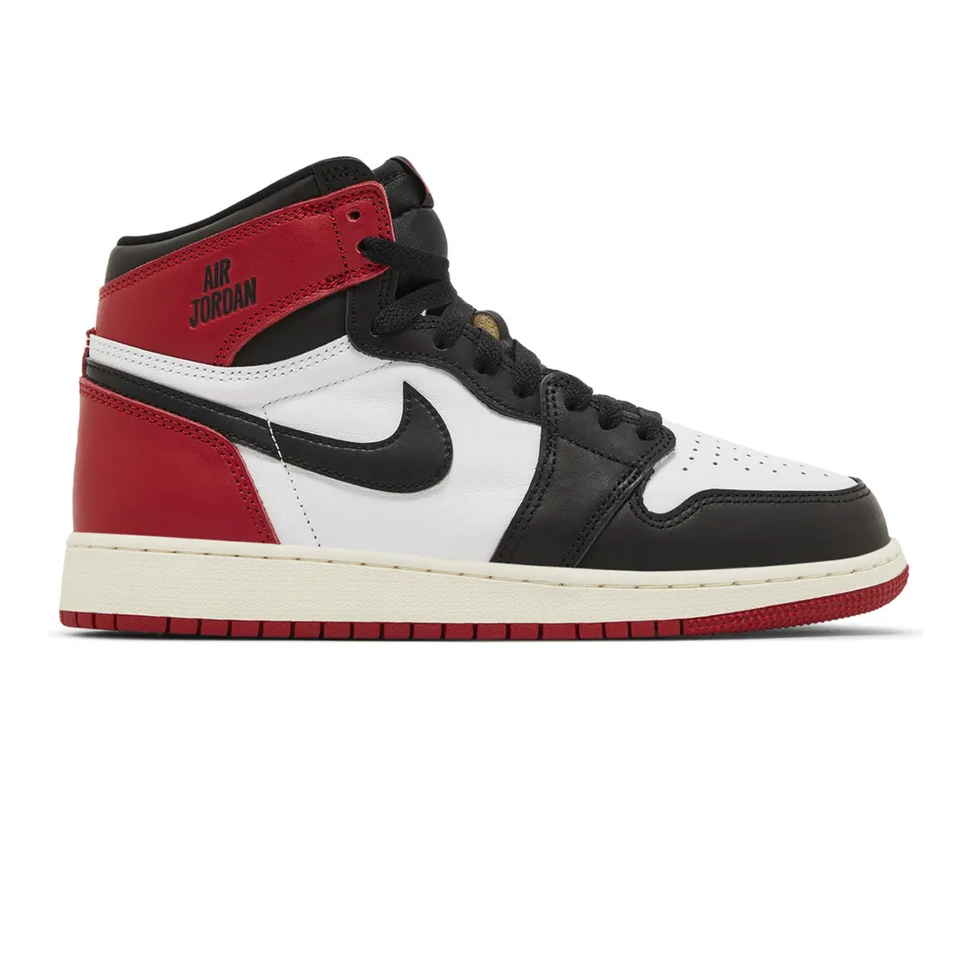 Air-Jordan-1-Retro-High-OG-‘Black-Toe-Reimagined’-GS-(2025)-side