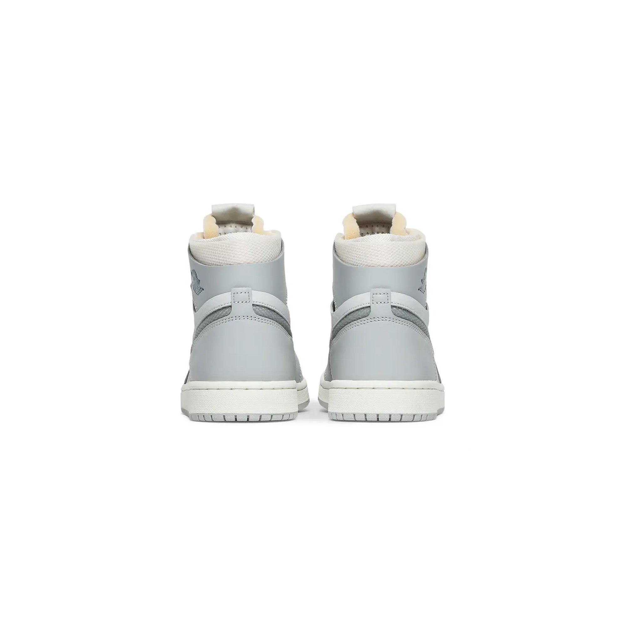 Air-Jordan-1-Zoom-CMFT-‘Photon-Dust’-back