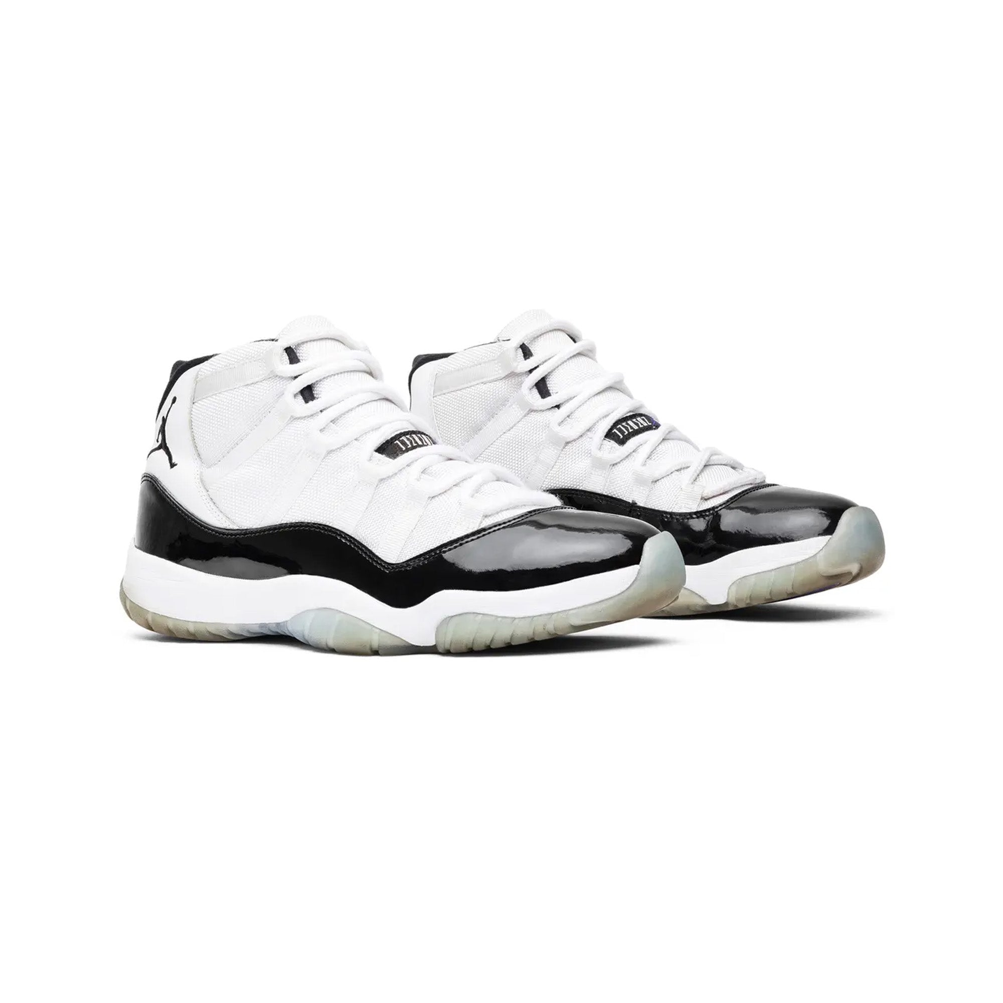 Air-Jordan-11-Retro-_Concord_-_2011_-front-side