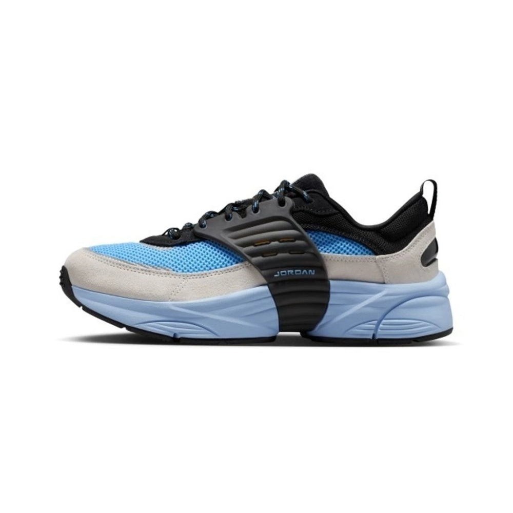 air_jordan_trunner_os_black_university_blue_grey_2025_3