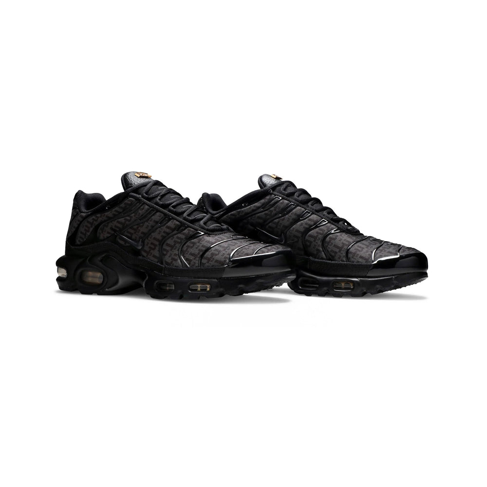 air_max_tn_plus_black_repeat_logo_2020_2