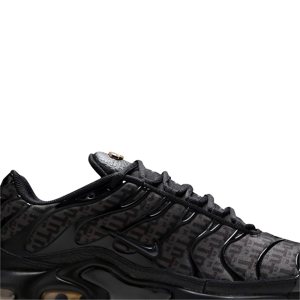 air_max_tn_plus_black_repeat_logo_2020_6