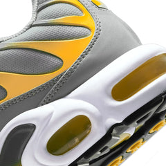 Air-Max-TN-Plus-'Sulphur'-heel-close-up