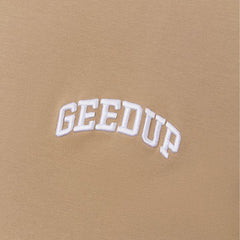 Geedup-Micro-Team-Logo-T-Shirt-'Tan'-(2024)-logo-close-up