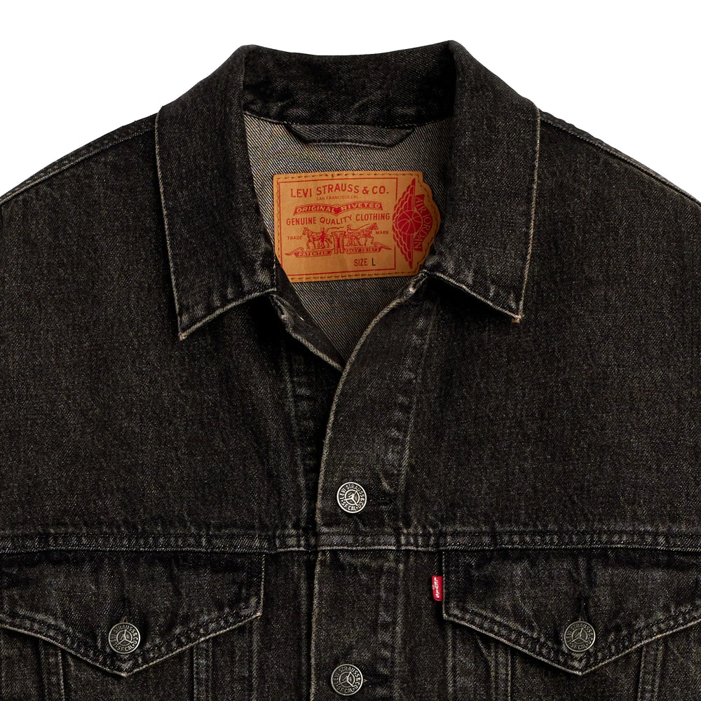 levis_x_jordan_type_iii_trucker_jacket_black_washed_denim_3
